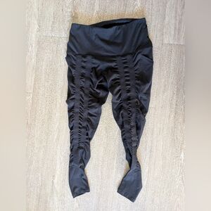 Elegant Black Ruched Leggings